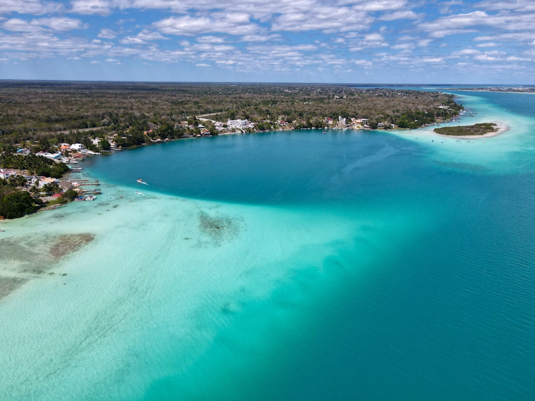Bacalar: The Lagoon of Seven Colors (image credits: unsplash)