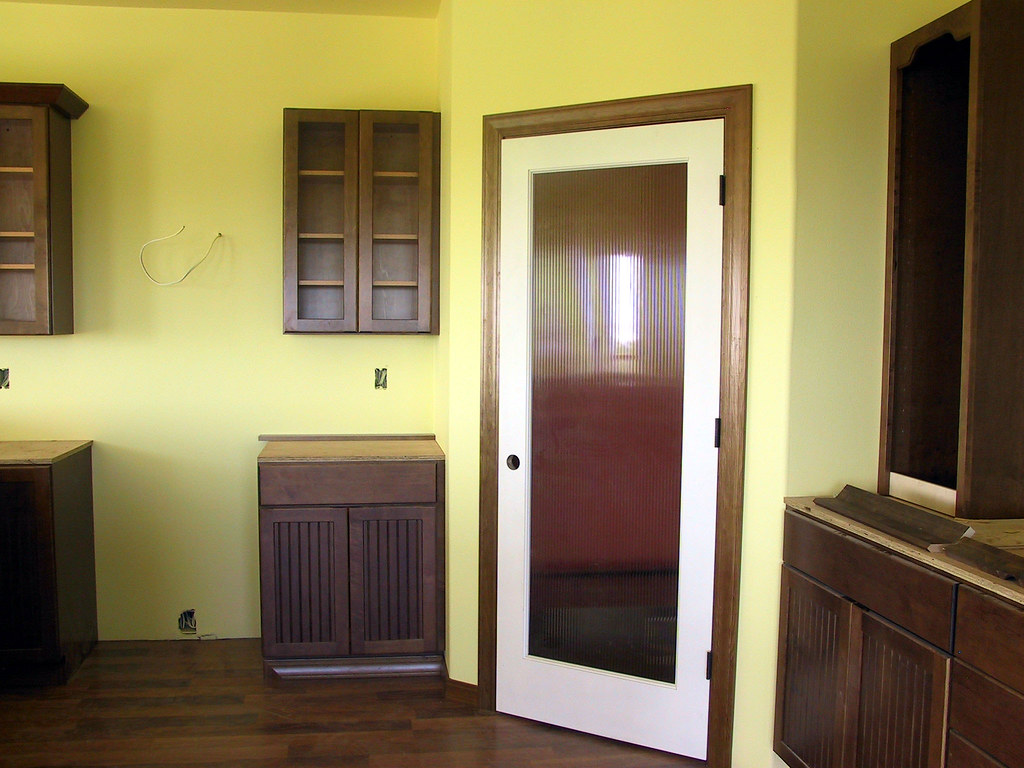 Pantry Door and Interior (image credits: flickr)
