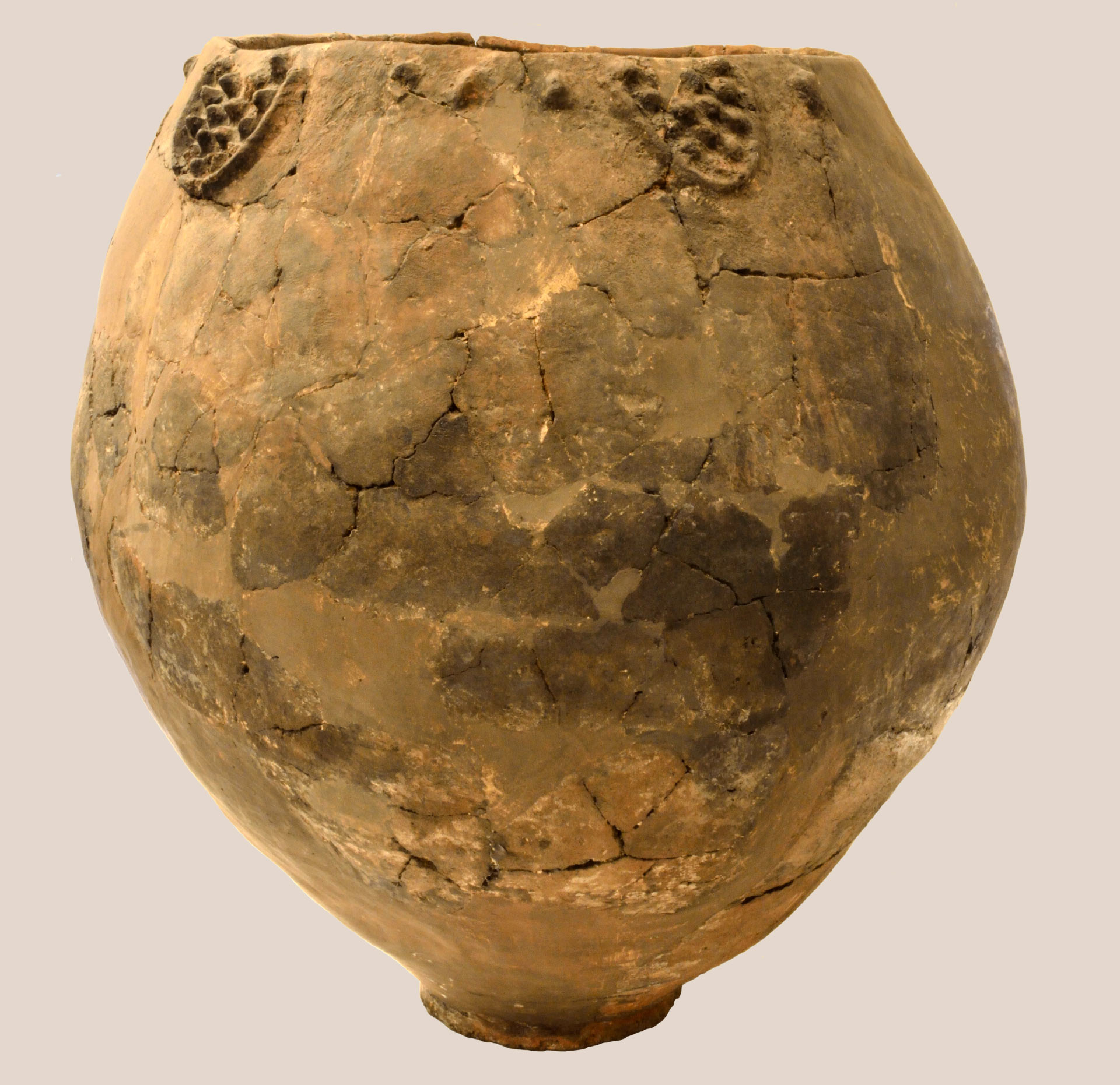 Qvevri Magic Old World Winemaking Unchanged (image credits: wikimedia)