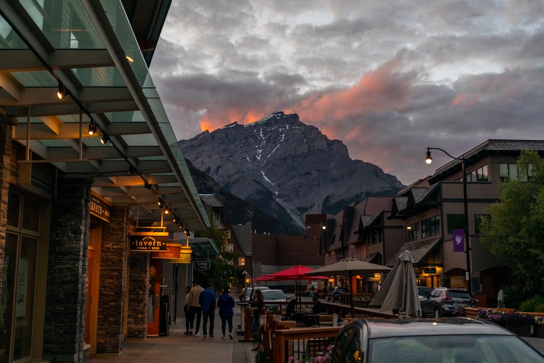 Canada: Land of Lakes, Mountains, and Multicultural Marvels (image credits: unsplash)