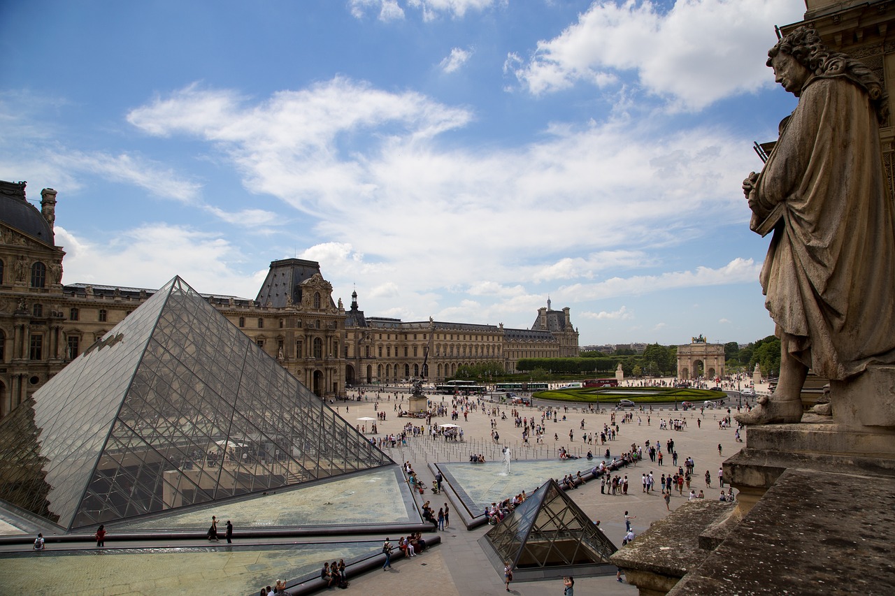 France: Where Romance and Art Never Go Out of Style (image credits: pixabay)