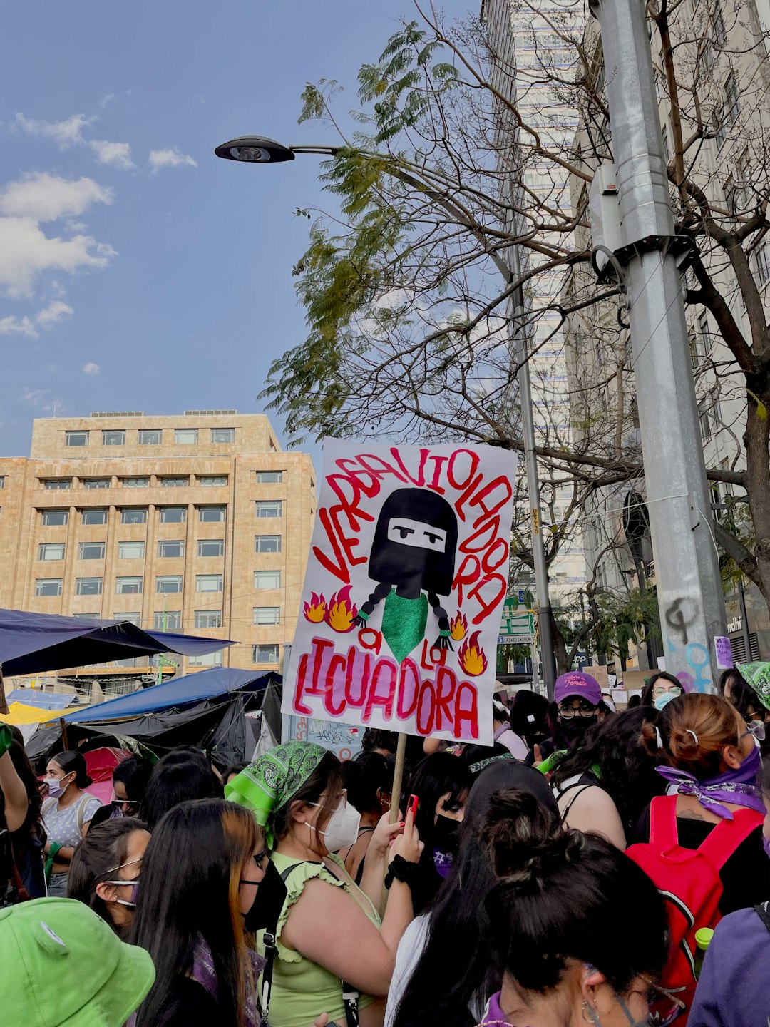Mexico: Difficulties Amid Ongoing Violence (image credits: unsplash)