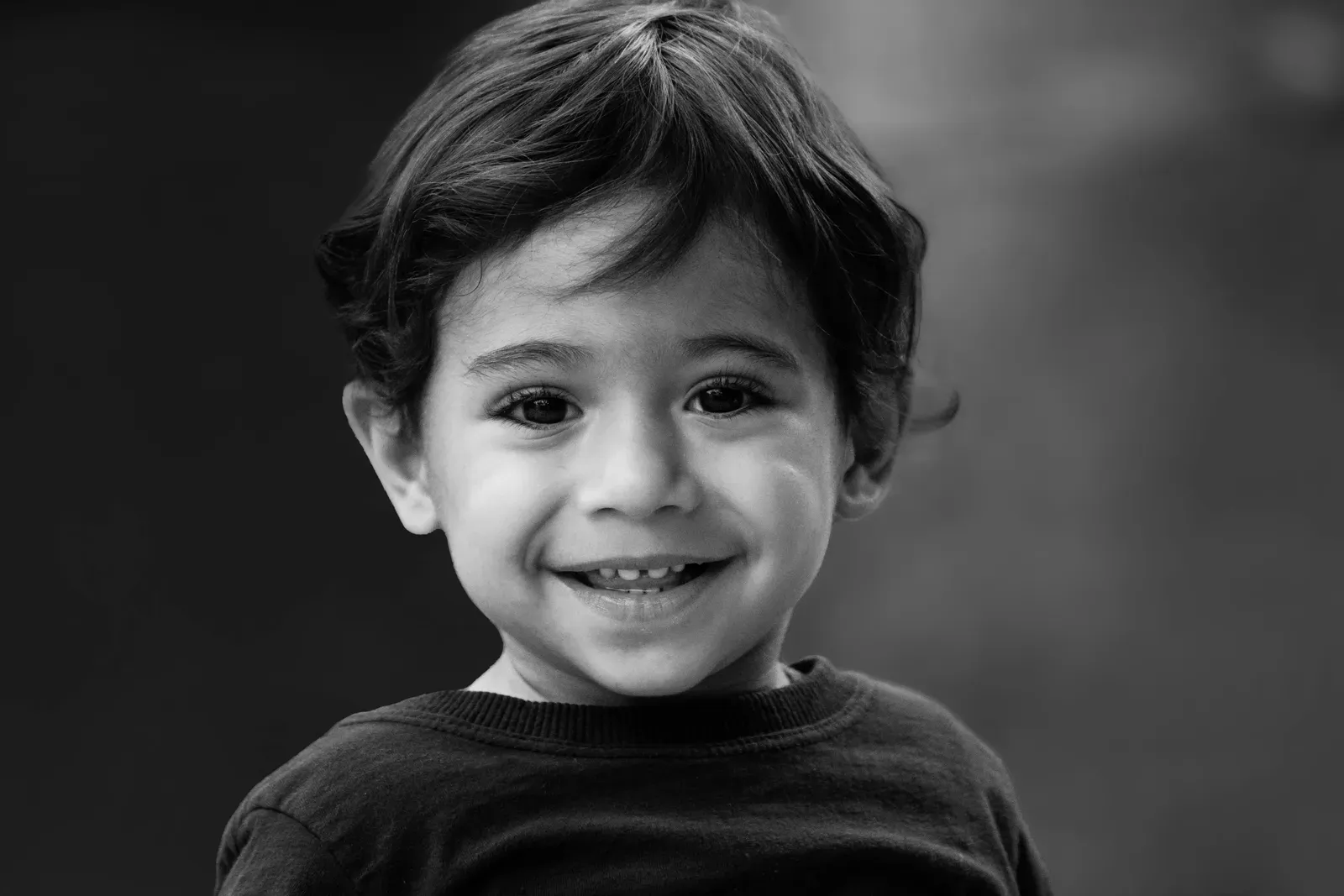 #21 - Kids Riding Unrestrained in the Cargo Area (Image Credits: Unsplash)
