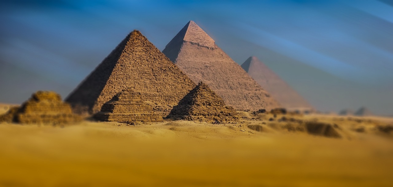 The Pyramids of Giza, Egypt (image credits: pixabay)