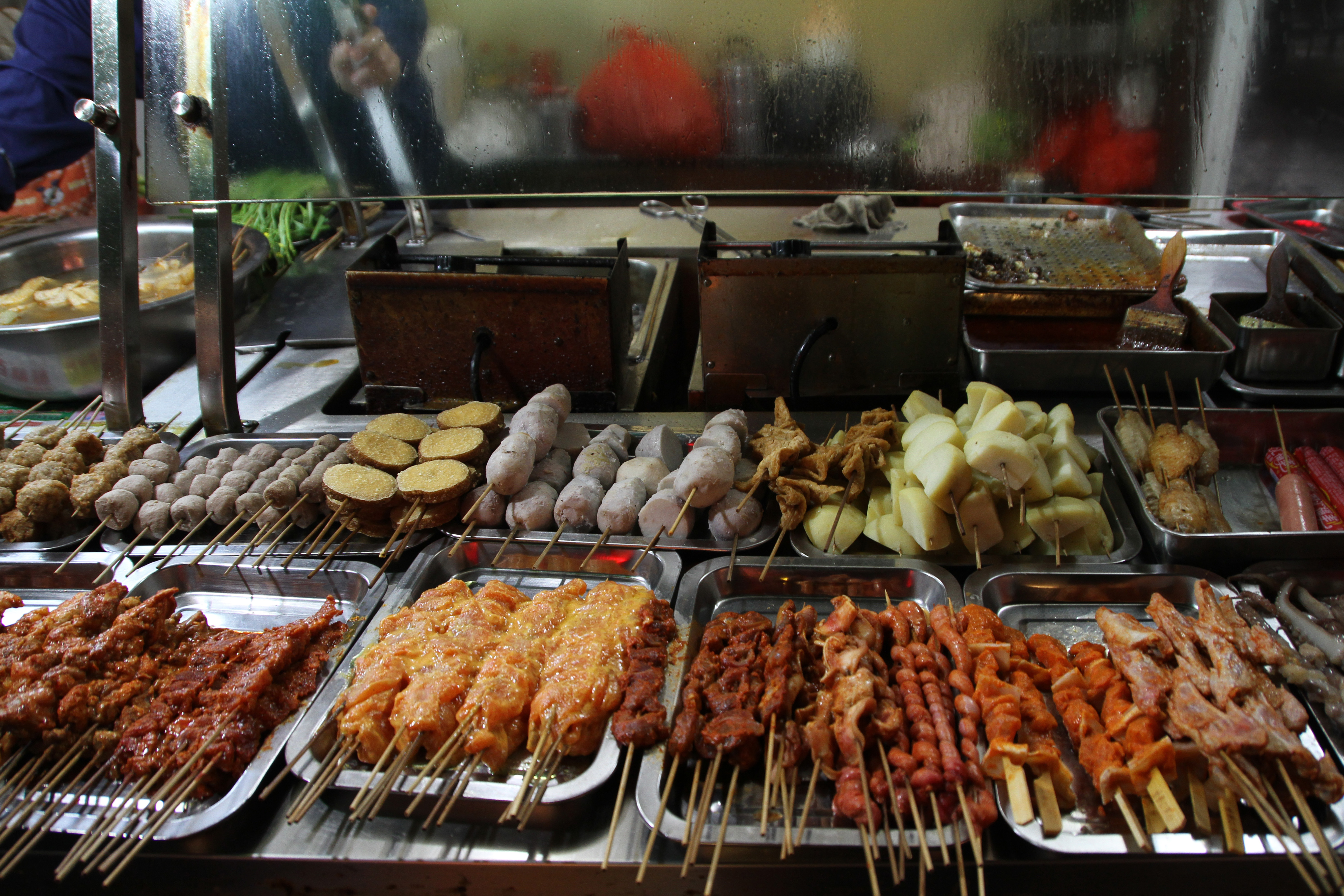 Xi’an’s Muslim Quarter: A Melting Pot of Flavors (image credits: wikimedia)