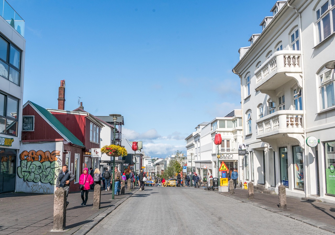 Reykjavik, Iceland: Community Spirit and Mental Health Focus (image credits: pixabay)