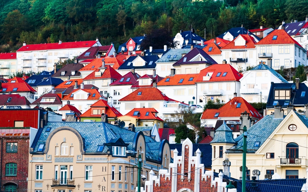 High Standard of Living (image credits: rawpixel)