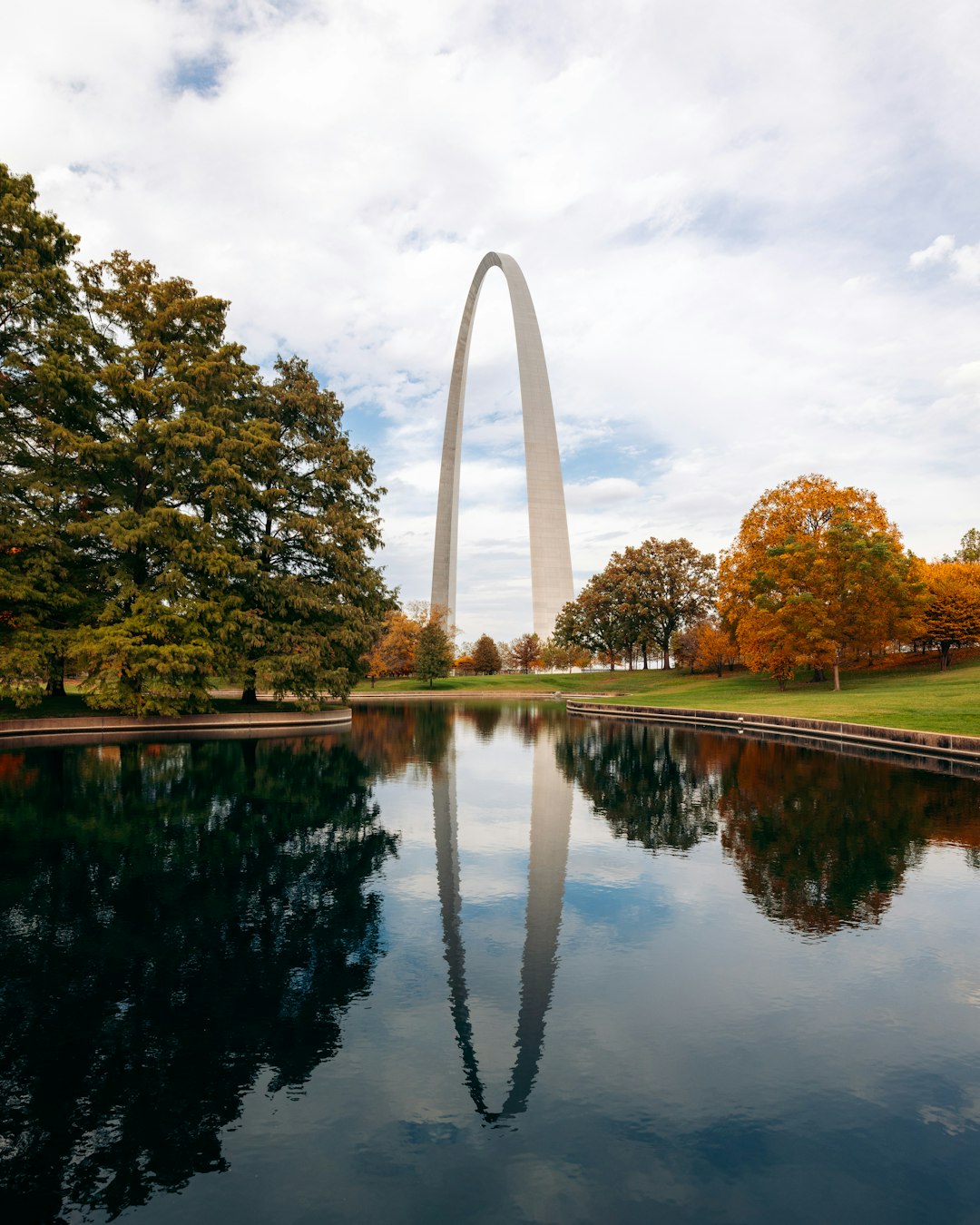 16. Gateway Arch National Park - The Expensive Elevator Ride (image credits: unsplash)