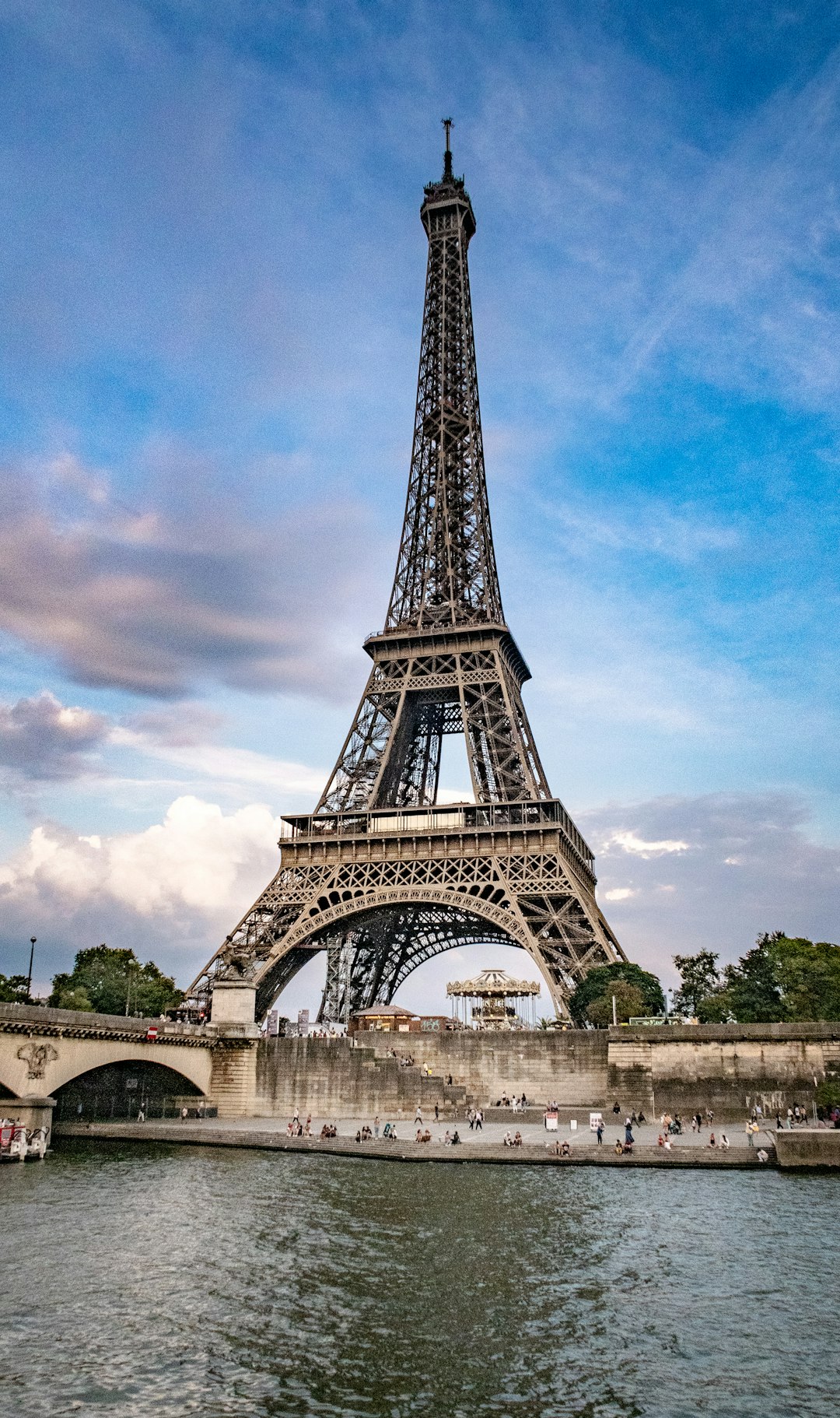 4. The Eiffel Tower, Paris, France (image credits: unsplash)