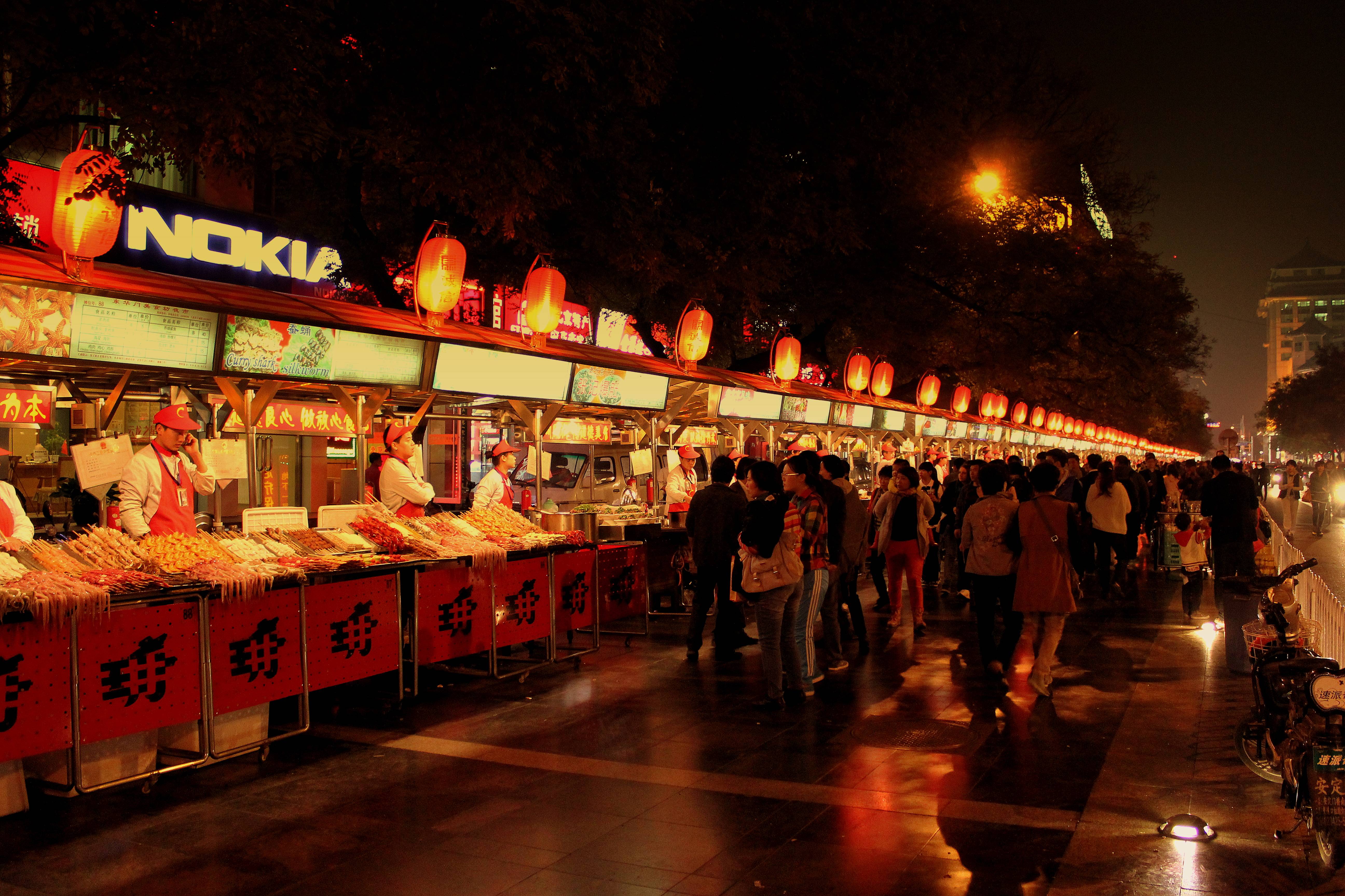 The Dazzling Spectrum of Street Food Across China (image credits: wikimedia)