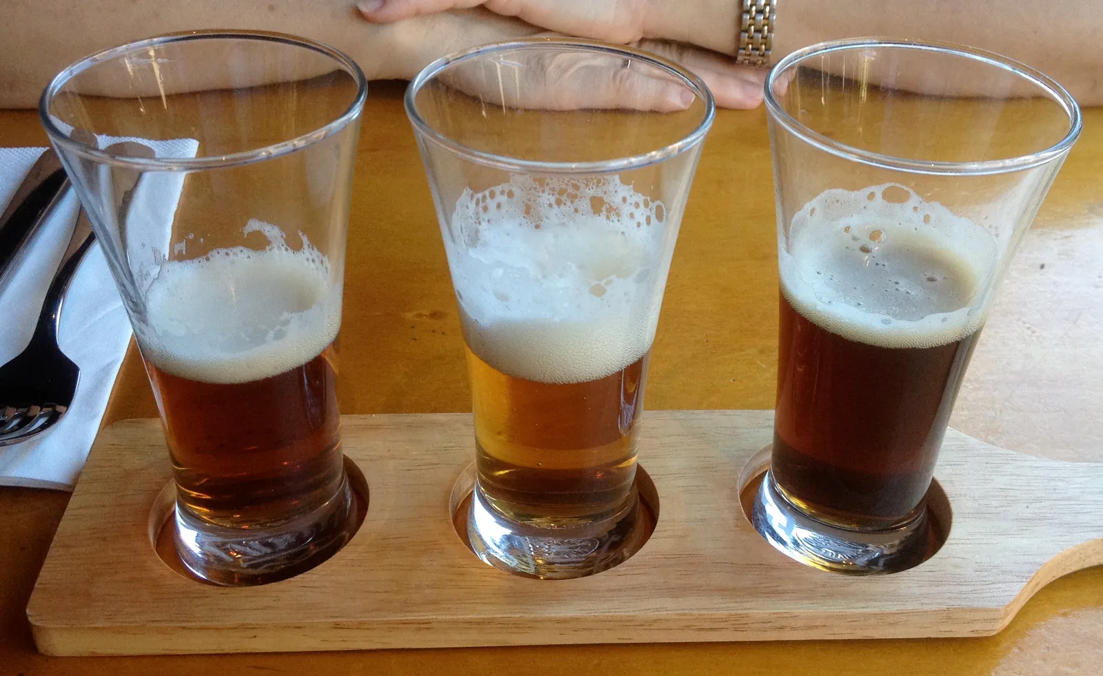 Time Your Sips: Why Rushing Ruins Everything (By Kgbo, CC BY-SA 4.0)