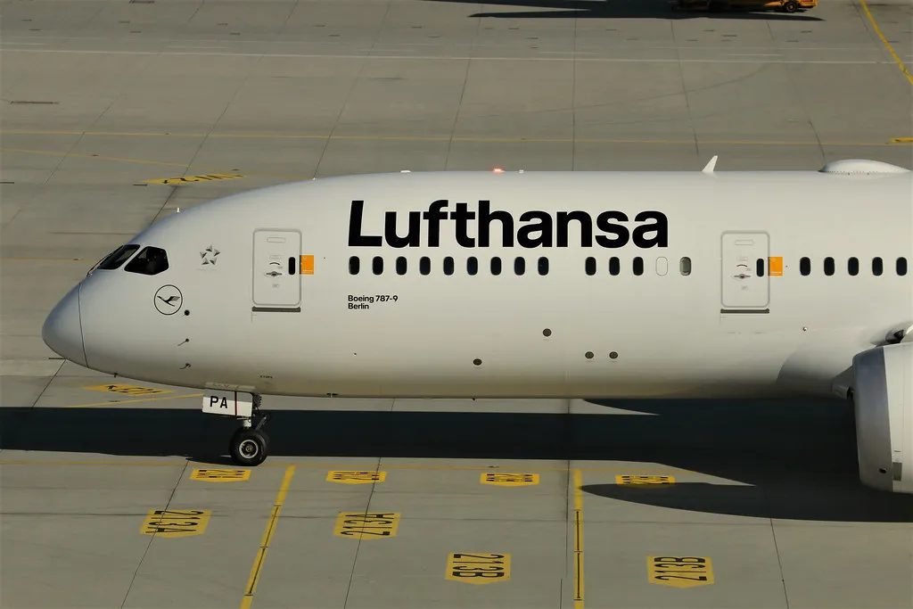 The Early Days of Commercial Aviation Were Less Consistent (Cityswift 123, Flickr, CC BY 2.0)