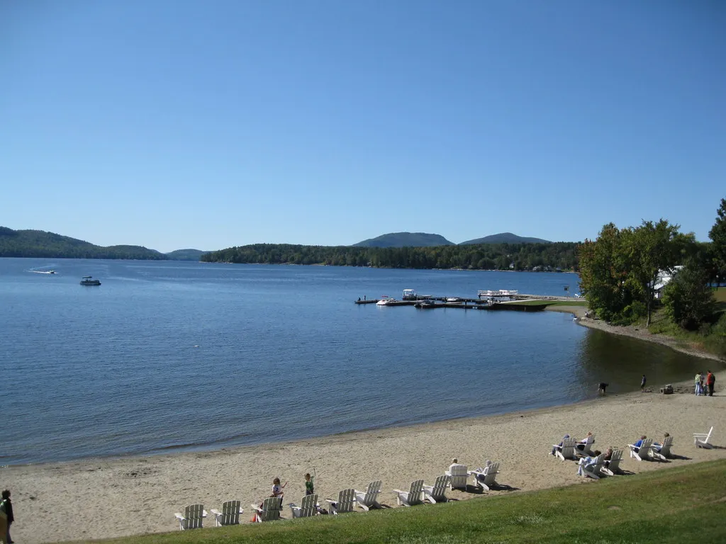 The Adirondack Marathon: Running Through Real Scenery (Dougtone, Flickr, CC BY-SA 2.0)