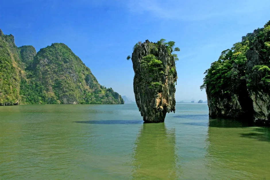 Phang Nga Bay, Thailand: Kashyyyk Above the Water (Image Credits: Pexels)