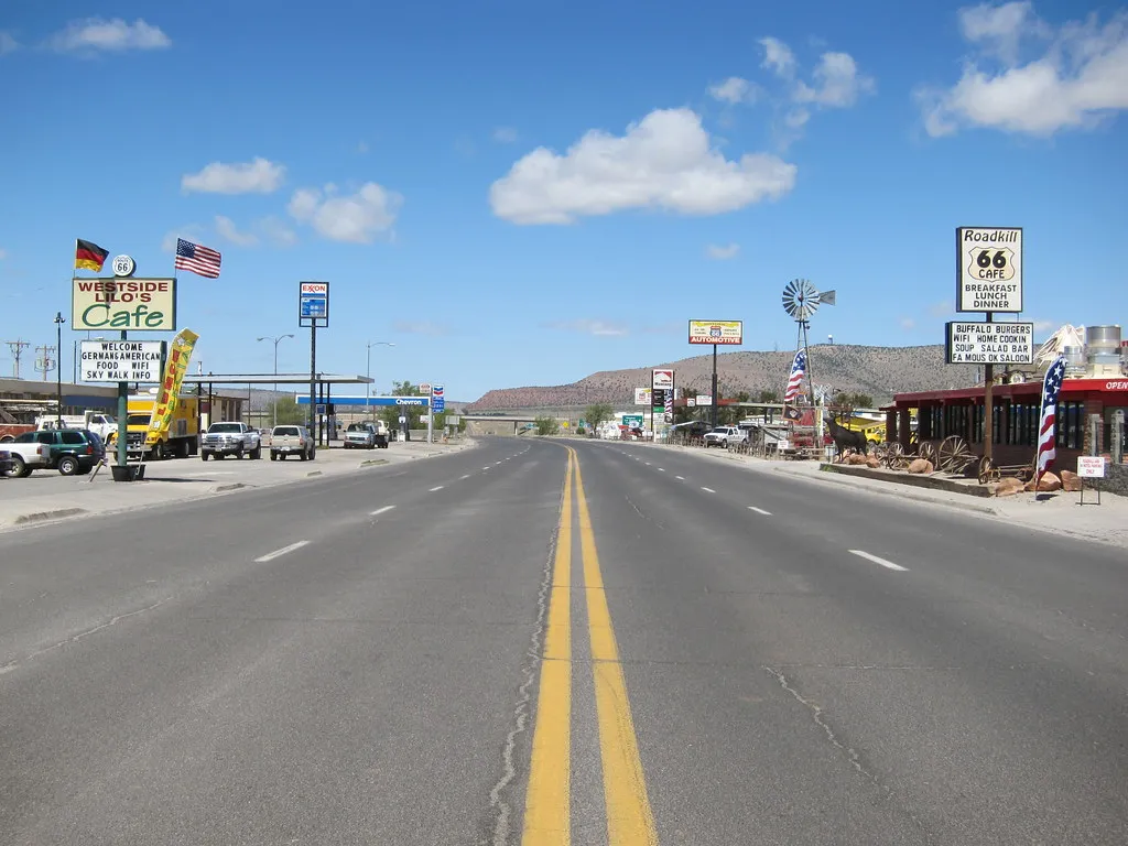 Walking Main Street Feels Like Stepping Into an Old Postcard (SqueakyMarmot, Flickr, CC BY-SA 2.0)
