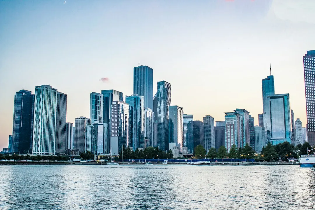 Chicago, USA: The City That Invented the Skyscraper and Never Stopped (Image Credits: Unsplash)