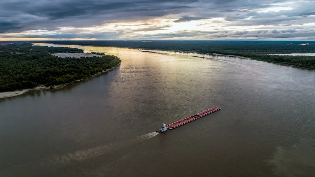 The Mississippi River Itself Is the Main Attraction (Image Credits: Unsplash)