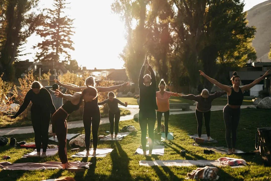 The Science of Why It Feels So Good (Image Credits: Unsplash)