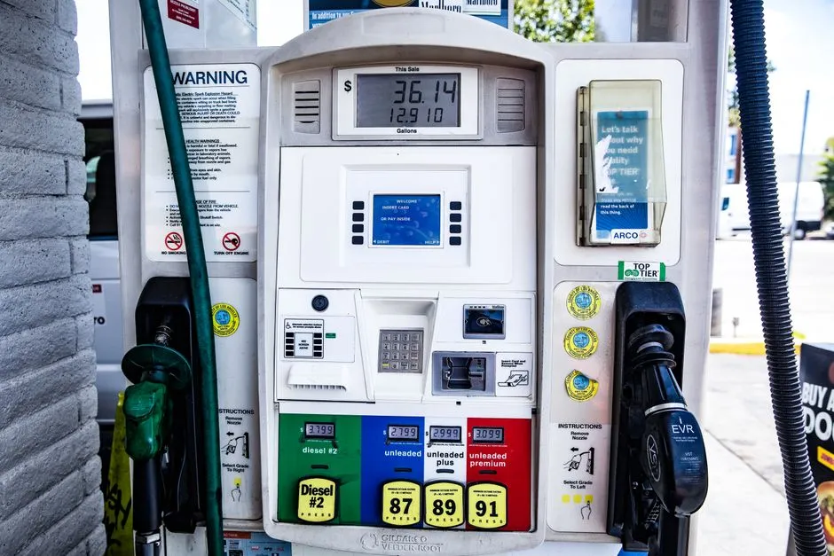 How to Actually Budget for Fuel Before You Book (Image Credits: Pexels)