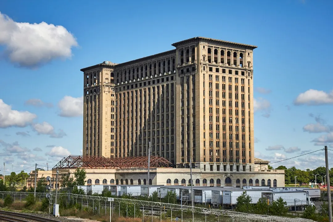 Detroit's Guardian Building and Financial District, USA (Image Credits: Unsplash)