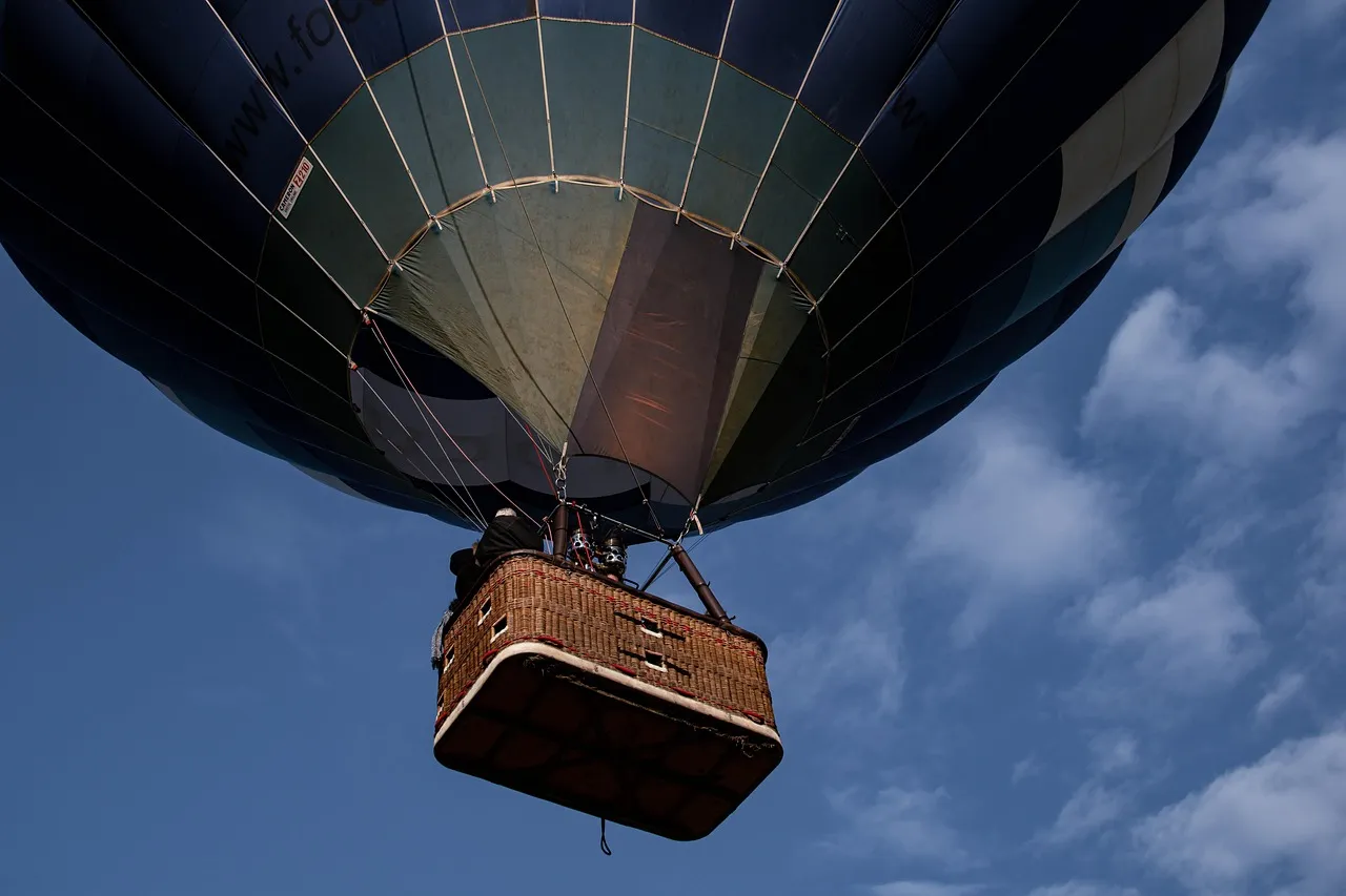Luxury Packages Are Transforming the Offer (Image Credits: Pixabay)