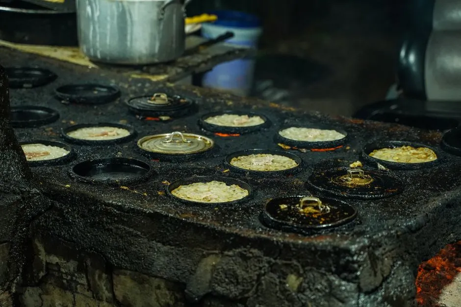 The Ancient Roots of the Open-Air Stall (Image Credits: Pexels)