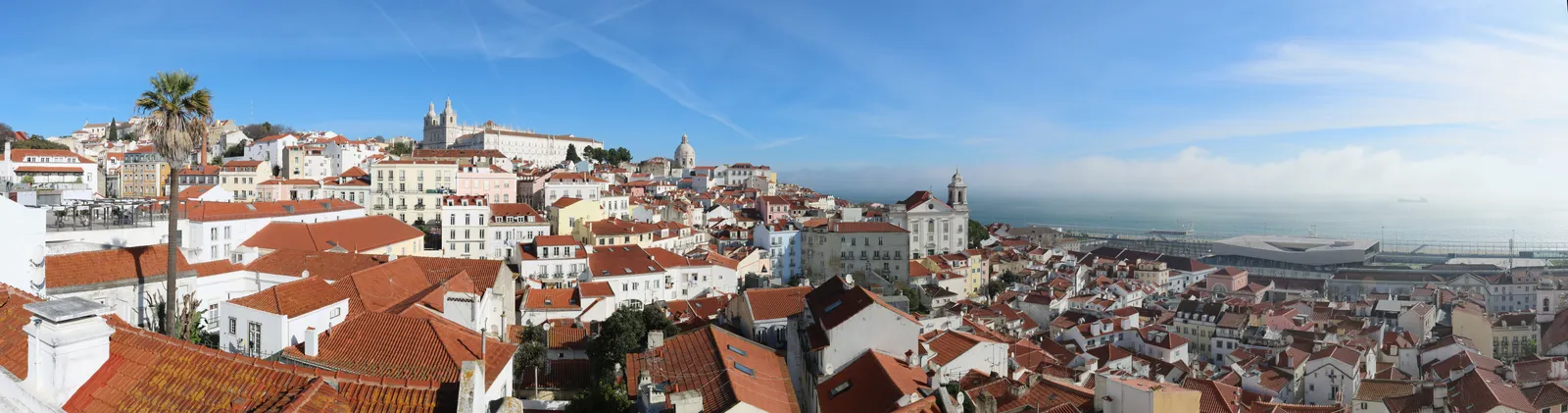 1. Miradouro de Santa Luzia: Tiles, Bougainvillea, and the River Below (By Ingo Mehling, CC BY-SA 4.0)