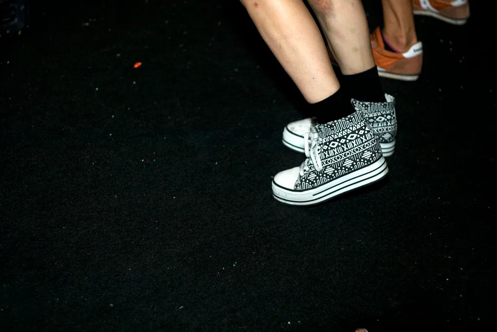 The Fashion Sneaker: The Image-Conscious Stress Performer (Lester Guijarro, Flickr, CC BY 2.0)