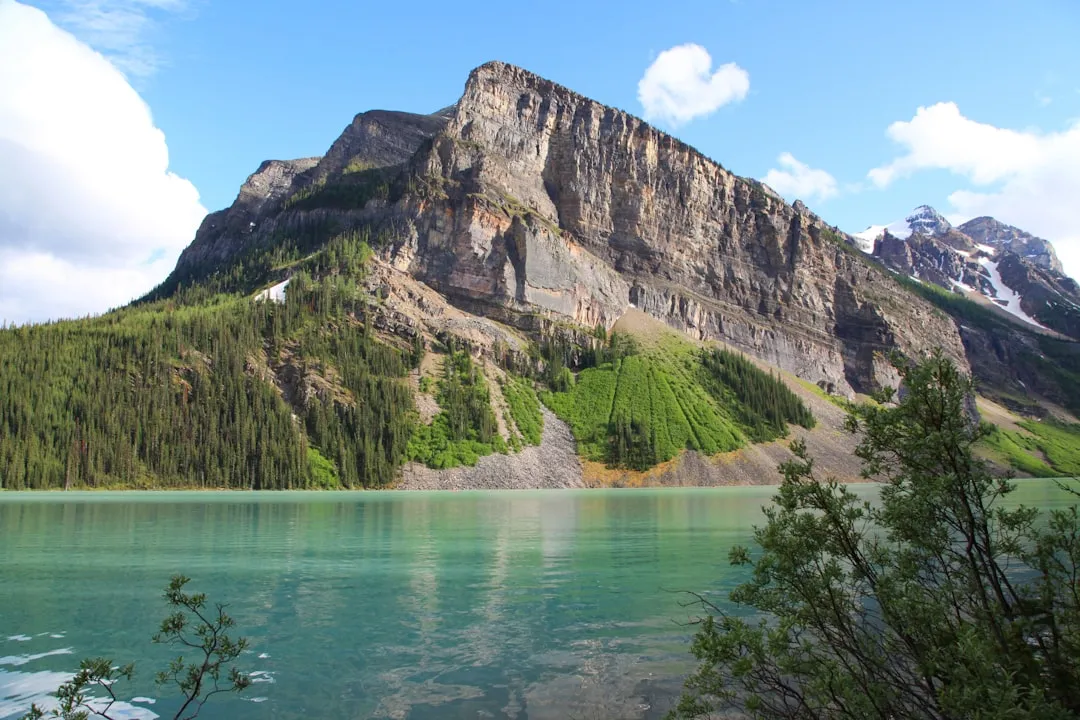 Practical Notes for Visiting All Three Lakes (Image Credits: Unsplash)