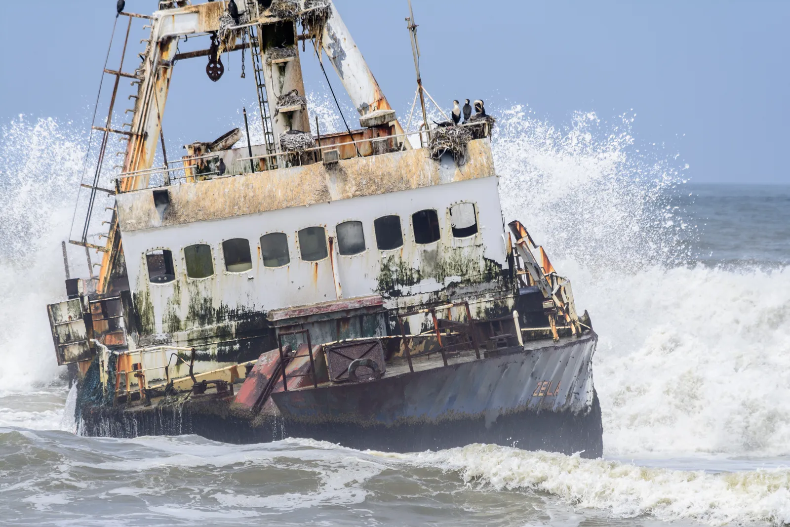 The Skeleton Coast: A Fourth Dimension for Those Who Want More (Namibia, Africa, CC BY-SA 2.0)