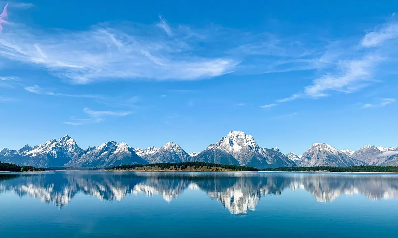 4. Jackson Hole, Wyoming: Wild West Meets Wilderness (Image Credits: Pixabay)