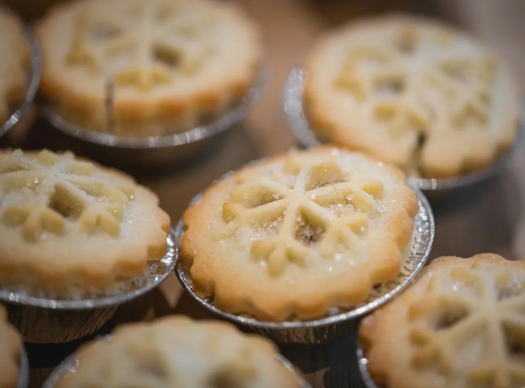Osseo, Wisconsin: Norwegian Pies and Pure Comfort (Image Credits: Unsplash)