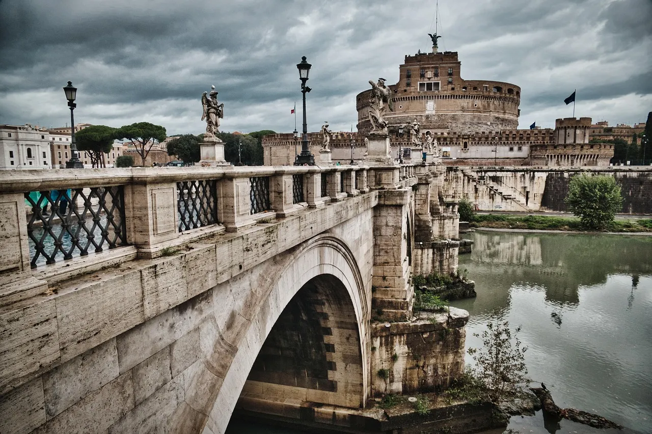 The Library of Hadrian: Hidden in Plain Sight (Image Credits: Pixabay)