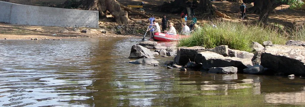 The Slow Scenic Boat Ride: You're a Patient Observer (Nagesh Kamath, Flickr, CC BY-SA 2.0)