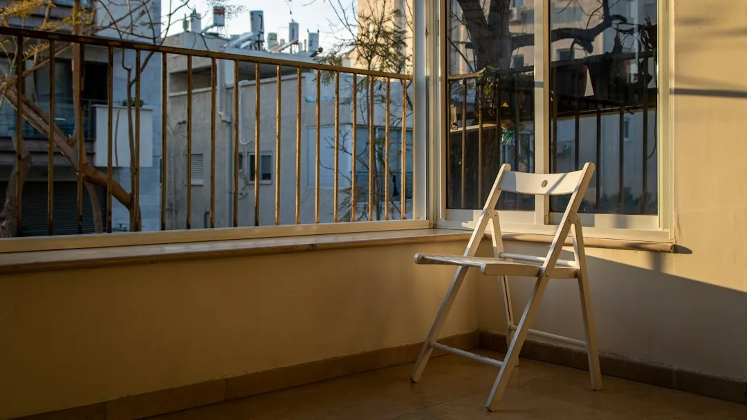 The Balcony Rule Itself: Do This Before Anything Else (Image Credits: Unsplash)