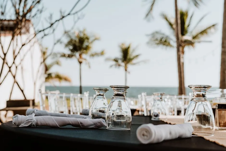 The Lunch Window Nobody Uses (Image Credits: Pexels)