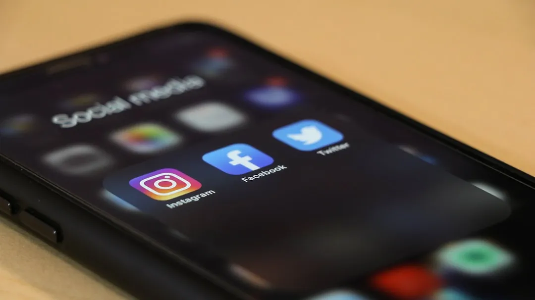 Social Media Amplifies the Problem (Image Credits: Unsplash)