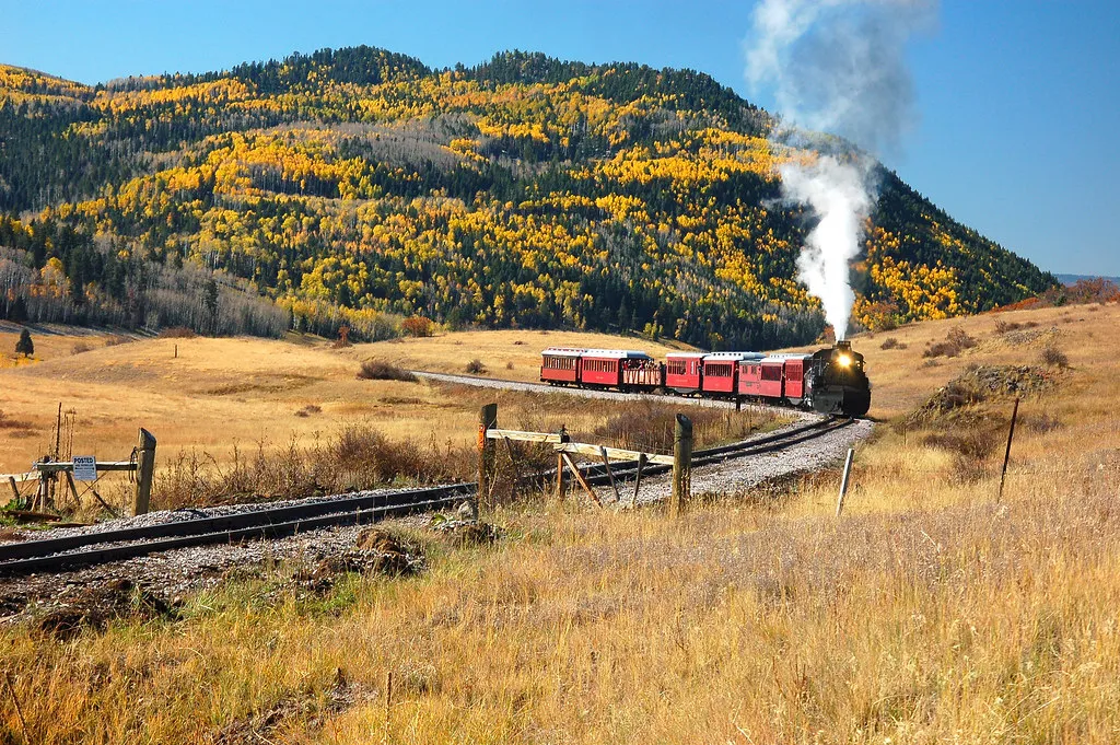 Journey Three: Cumbres and Toltec Scenic Railroad - A Living History Museum on Wheels (Larry Lamsa, Flickr, CC BY 2.0)