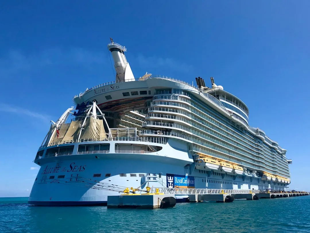 Royal Caribbean: Free Continental, Fee for Everything Else (Image Credits: Unsplash)