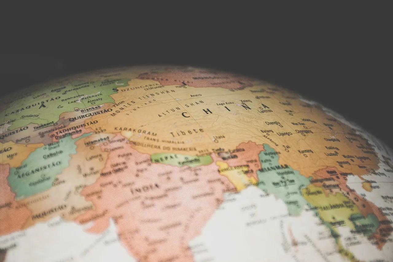 The AAA TripTik: A Personalized Map for Every Adventure (Image Credits: Pixabay)