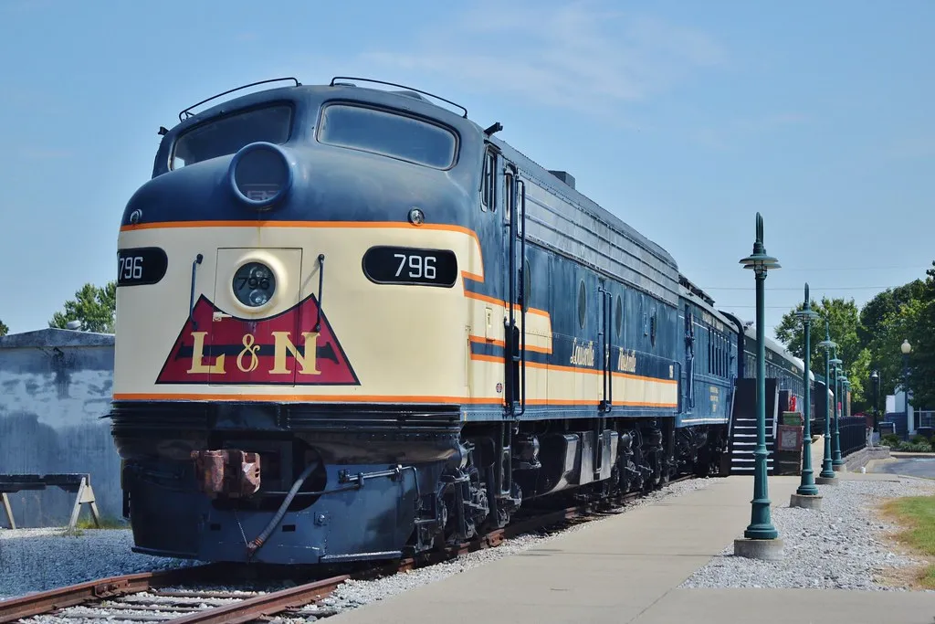 The Rule Is Federal, Not a Railroad Custom (Image Credits: Flickr)