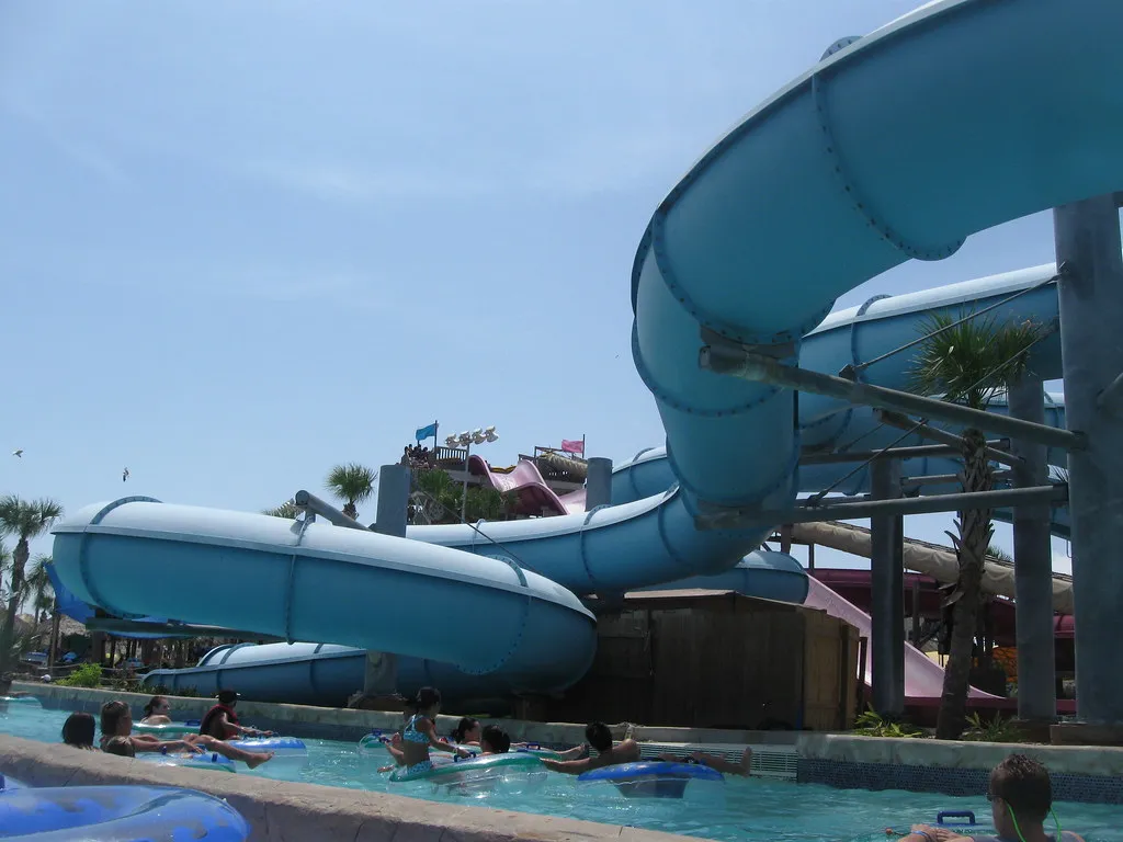 Why Everyone On Social Media Is Suddenly Raving About This Secret Texas Waterpark