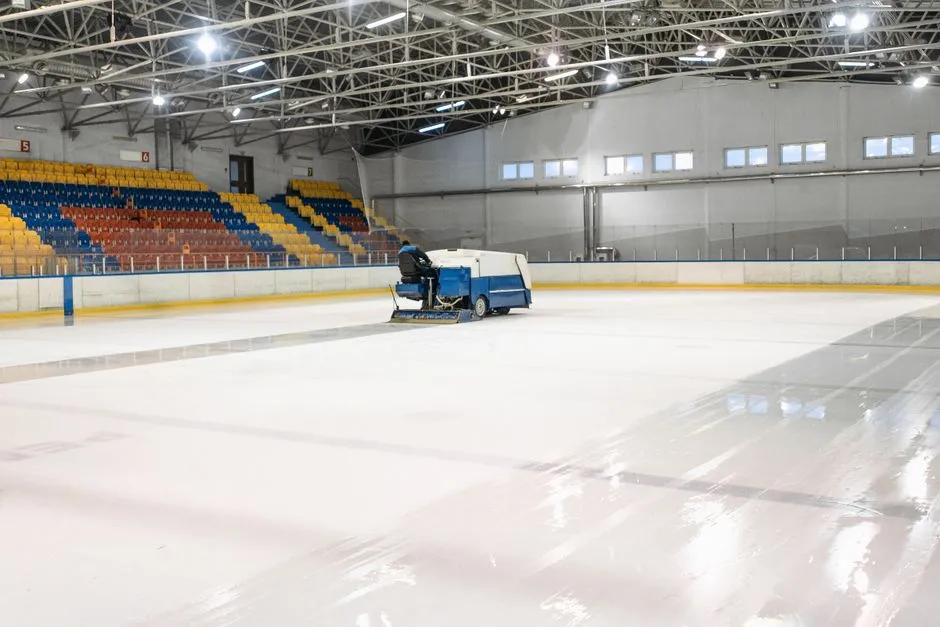The Zamboni Itself Sets the Clock (Image Credits: Pexels)