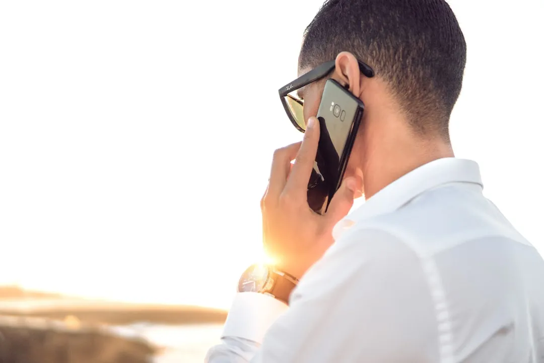 4. Call Ahead When You Know the Exit Will Be Crowded (Image Credits: Unsplash)
