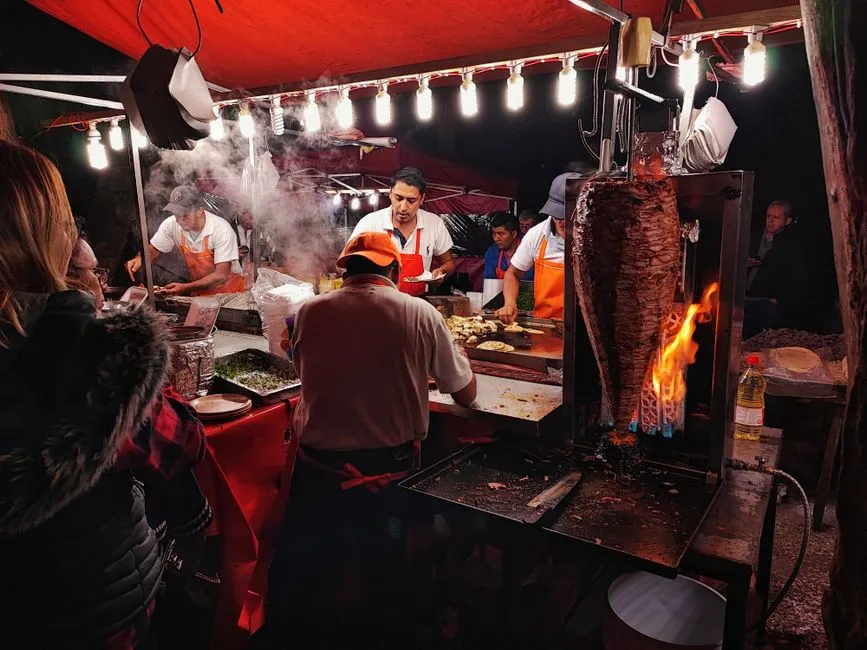 Mexico City: Tacos, Tradition, and a Michelin Star for the Street (Image Credits: Pexels)