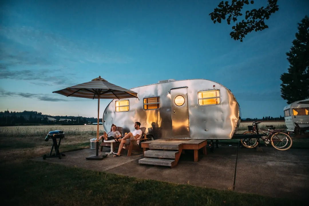 Echo Bluff State Park: A Modern Base Camp (Image Credits: Unsplash)