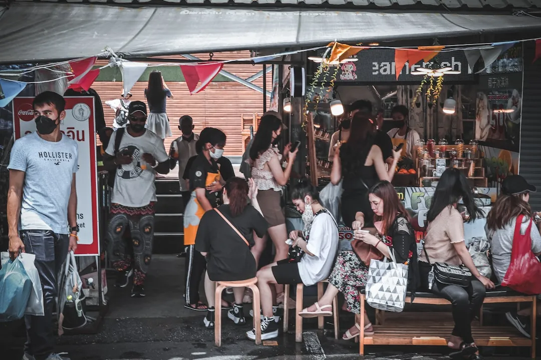 Chatuchak Weekend Market, Bangkok, Thailand (Image Credits: Unsplash)