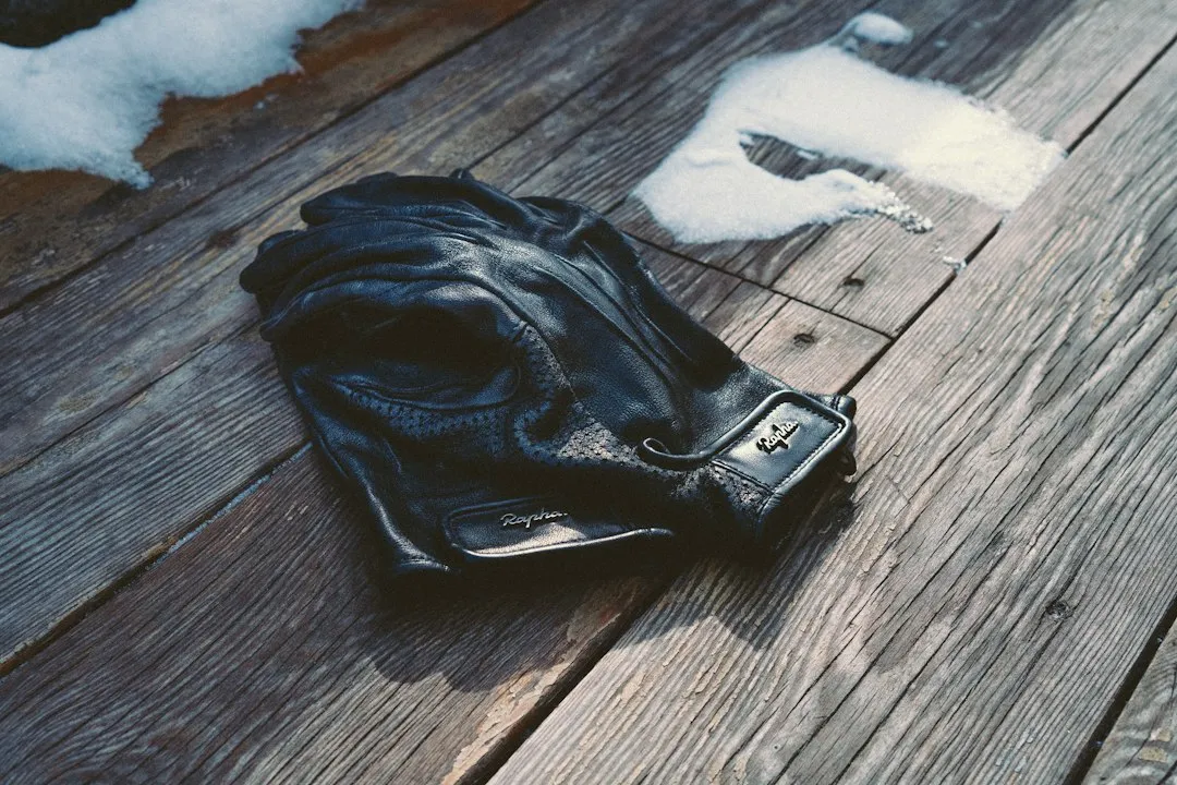 3. Waterproof Gloves or Mittens (and a Backup Pair) (Image Credits: Unsplash)