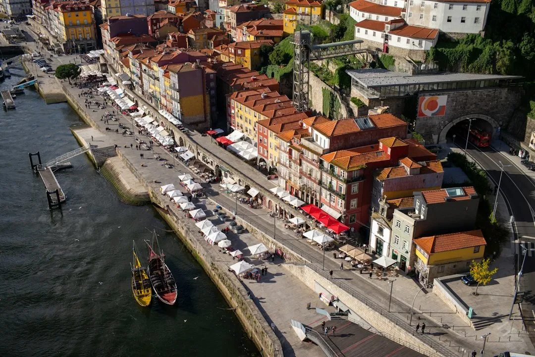 A River Worth Following, Block by Block (Image Credits: Unsplash)