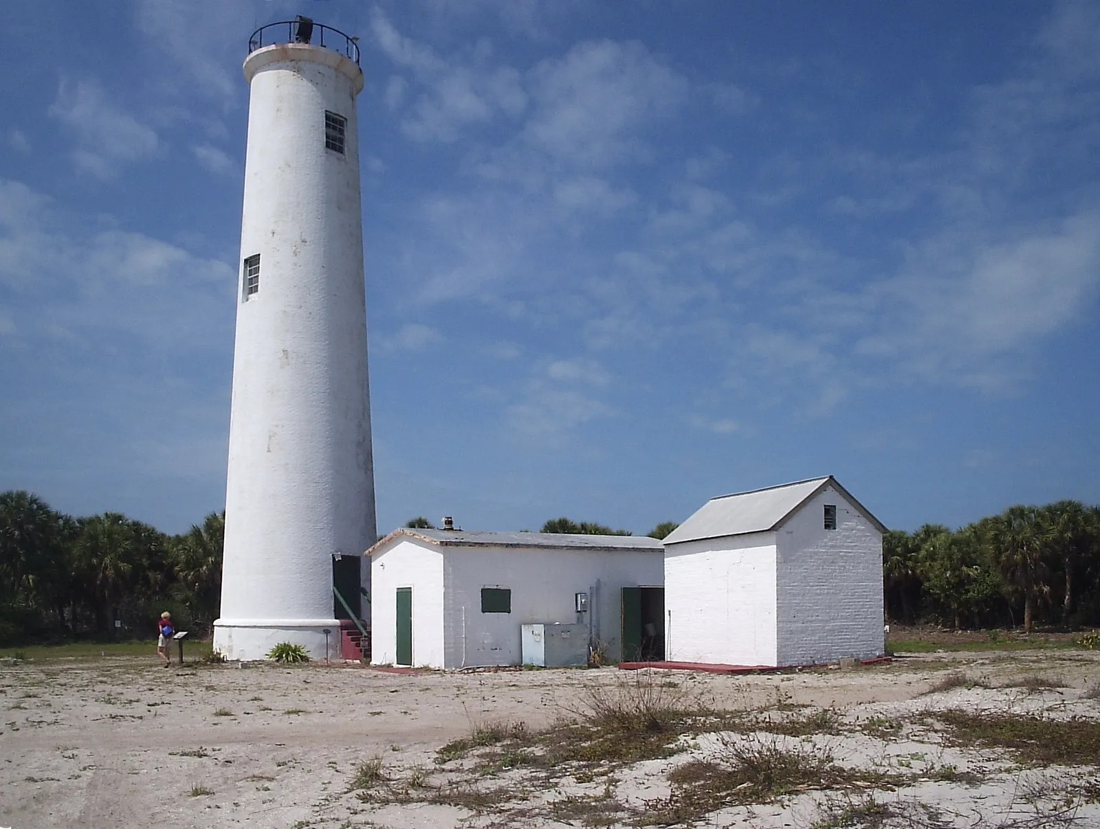 Egmont Key: Lighthouse, Ruins, and Complete Quiet (Transferred from en.wikipedia to Commons by Kurpfalzbilder.de using CommonsHelper., CC BY-SA 2.5)